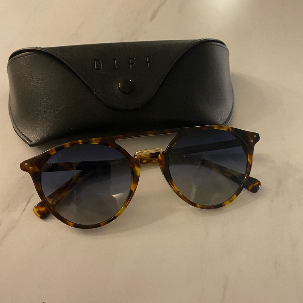 DIFF Eyewear Tortoise Sunglasses